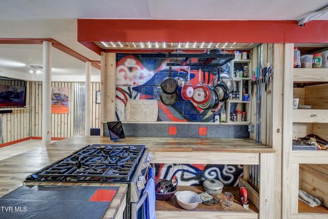 304 Merry Drive, Elizabethton, TN 37643