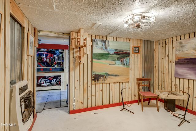 304 Merry Drive, Elizabethton, TN 37643