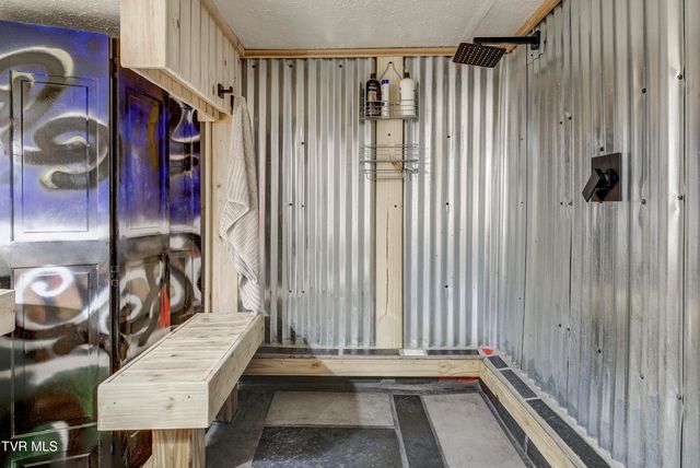 304 Merry Drive, Elizabethton, TN 37643