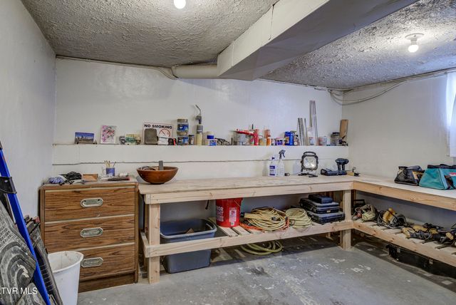 304 Merry Drive, Elizabethton, TN 37643