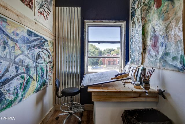 304 Merry Drive, Elizabethton, TN 37643