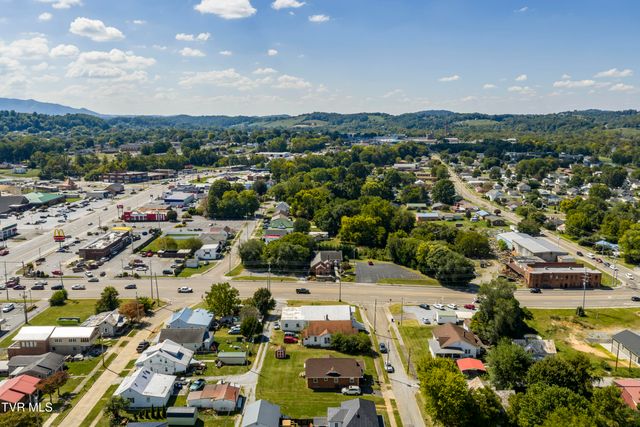 304 Merry Drive, Elizabethton, TN 37643