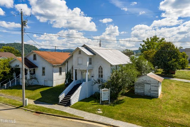 304 Merry Drive, Elizabethton, TN 37643