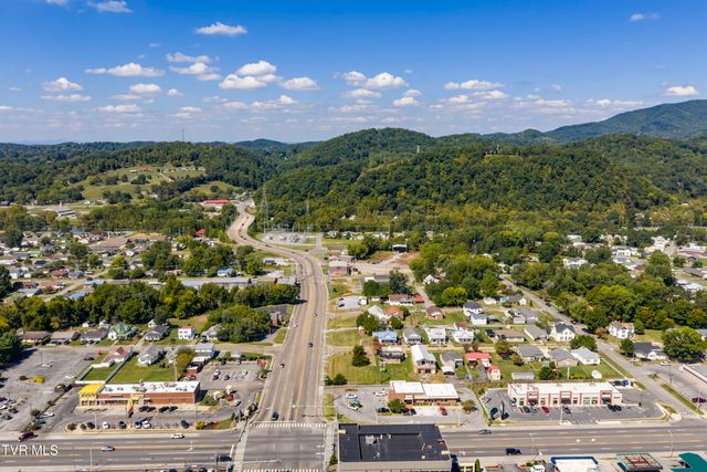 304 Merry Drive, Elizabethton, TN 37643