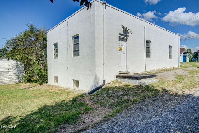 304 Merry Drive, Elizabethton, TN 37643