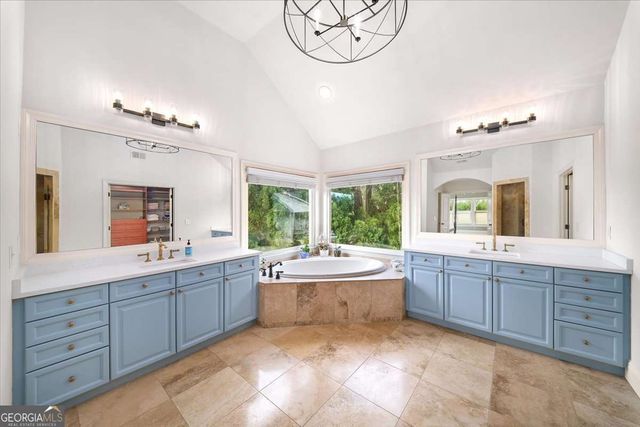 2252 Parkwood Place Court SE, Smyrna, GA 30080