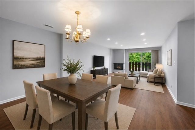 1795 Lake Cook Road 107, Highland Park, IL 60035
