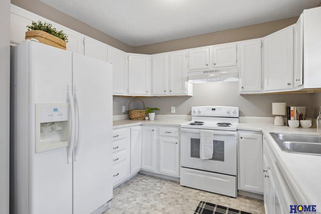 1708 S 6th Street, Lincoln, NE 68502