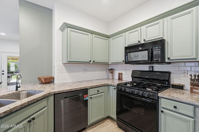 3571 S LOBACK Lane, Gilbert, AZ 85297