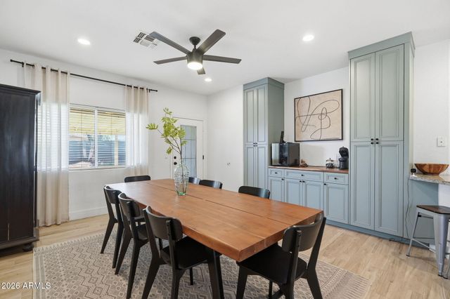 3571 S LOBACK Lane, Gilbert, AZ 85297