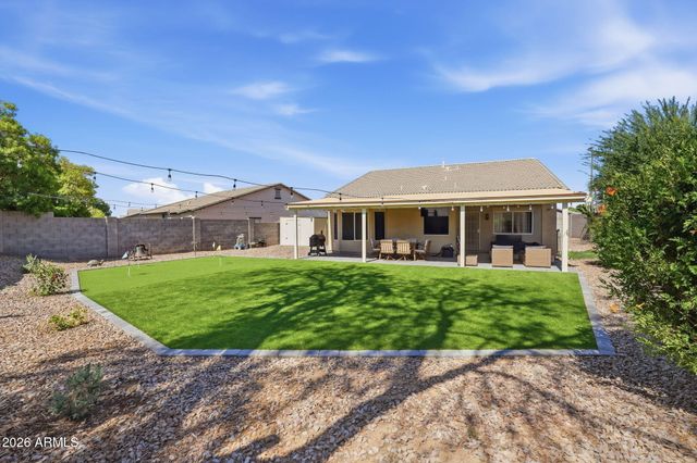 3571 S LOBACK Lane, Gilbert, AZ 85297