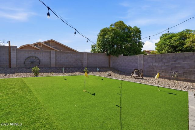 3571 S LOBACK Lane, Gilbert, AZ 85297