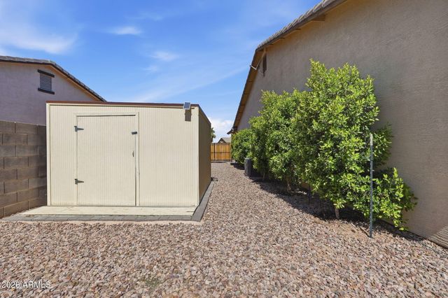 3571 S LOBACK Lane, Gilbert, AZ 85297