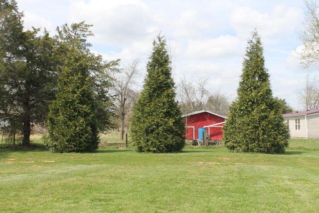 130 Fox Lane Drive, Jeffersonville, KY 40337