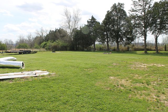 130 Fox Lane Drive, Jeffersonville, KY 40337