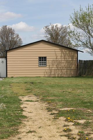 130 Fox Lane Drive, Jeffersonville, KY 40337