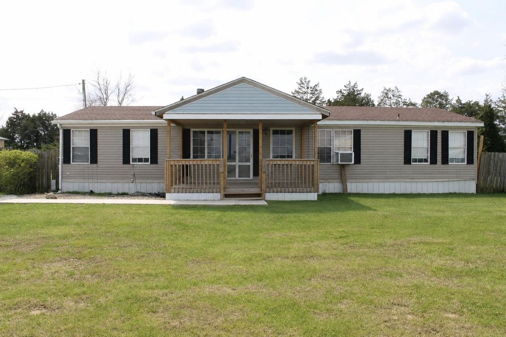 130 Fox Lane Drive, Jeffersonville, KY 40337