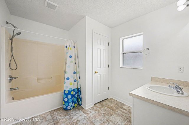 280 Delake Road NW, Palm Bay, FL 32907