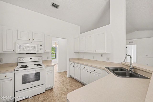 280 Delake Road NW, Palm Bay, FL 32907