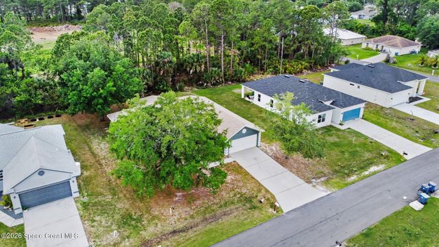 280 Delake Road NW, Palm Bay, FL 32907
