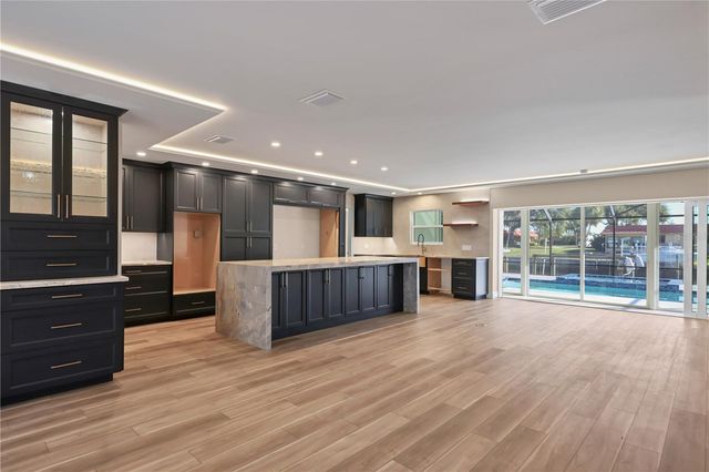 4119 ROYAL PALM DRIVE, Bradenton, FL 34210