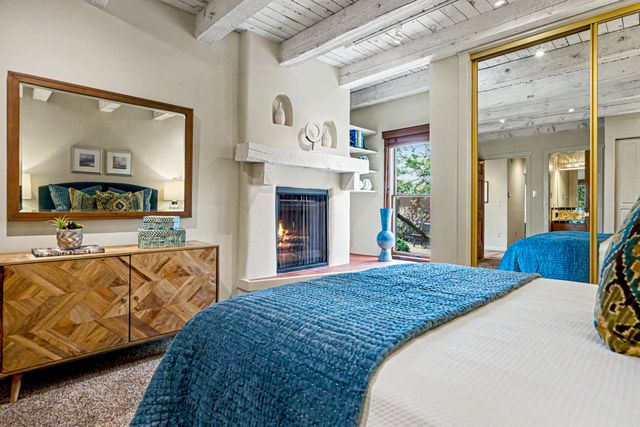 409 E Coronado Road 2, Santa Fe, NM 87505