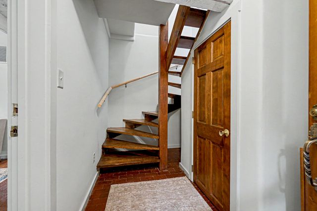 409 E Coronado Road 2, Santa Fe, NM 87505
