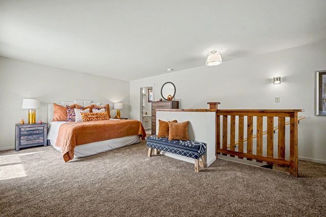 409 E Coronado Road 2, Santa Fe, NM 87505