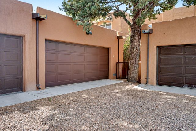409 E Coronado Road 2, Santa Fe, NM 87505