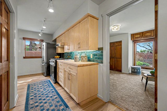 409 E Coronado Road 2, Santa Fe, NM 87505