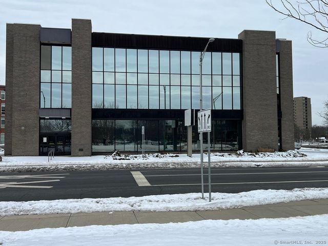 43 East Main Street, Meriden, CT 06450