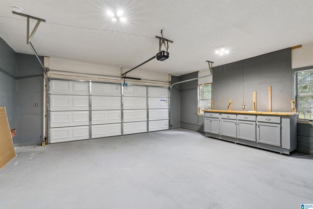 5400 J R DRIVE, Birmingham, AL 35235