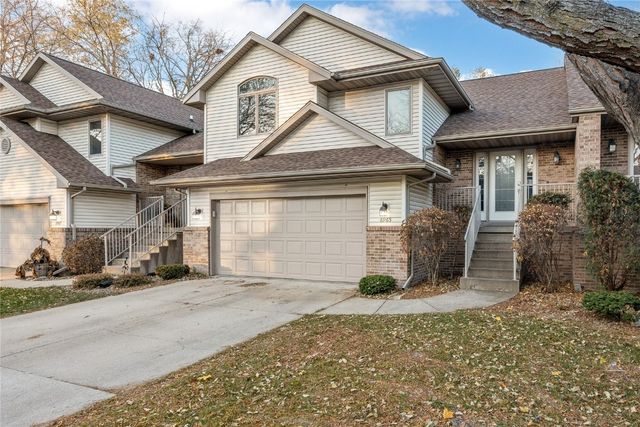 6965 Doubletree Rd NE, Cedar Rapids, IA 52402