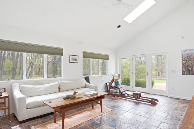 315 Burnt Meadow Road, Gardiner, NY 12525