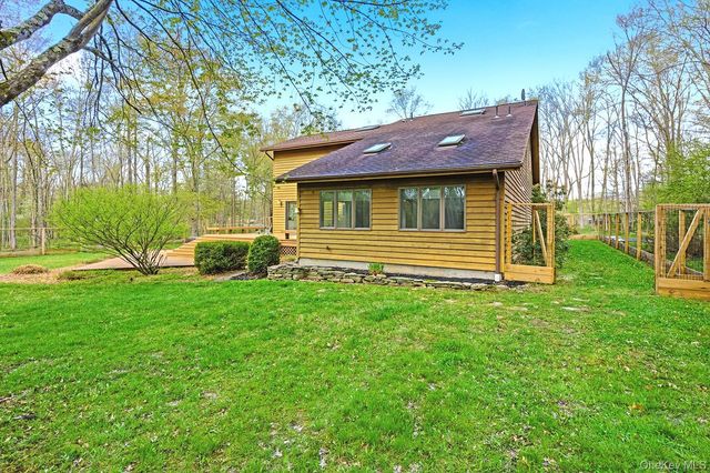 315 Burnt Meadow Road, Gardiner, NY 12525