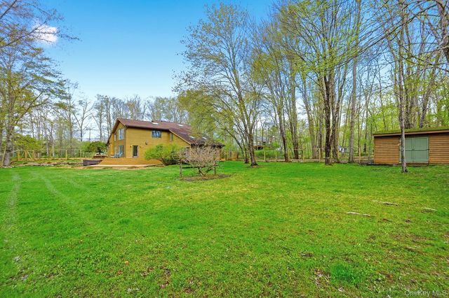 315 Burnt Meadow Road, Gardiner, NY 12525
