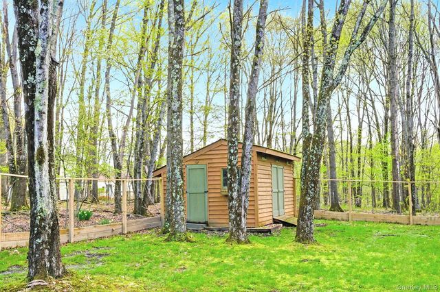 315 Burnt Meadow Road, Gardiner, NY 12525