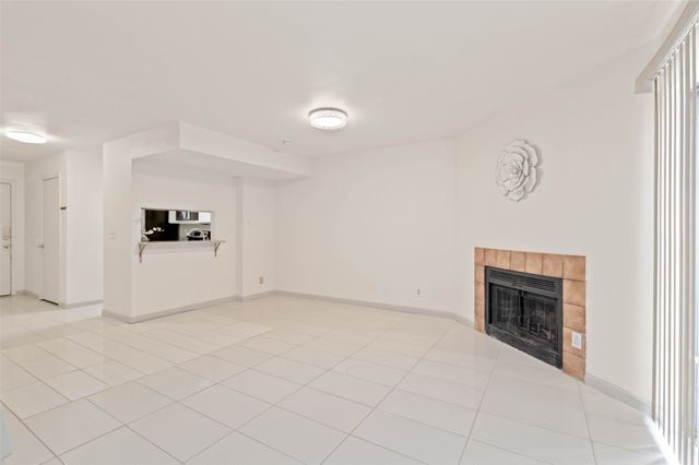 700 W Collins Street, Denton, TX 76201