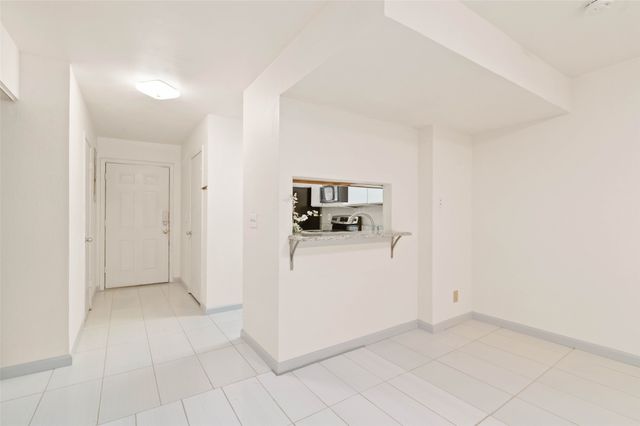 700 W Collins Street, Denton, TX 76201