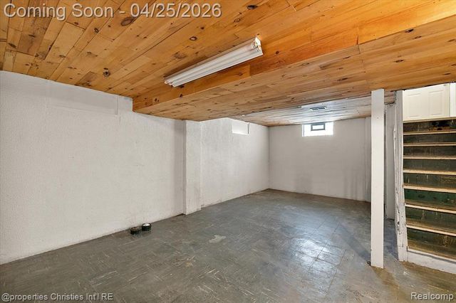 25373 Ivanhoe, Redford, MI 48239