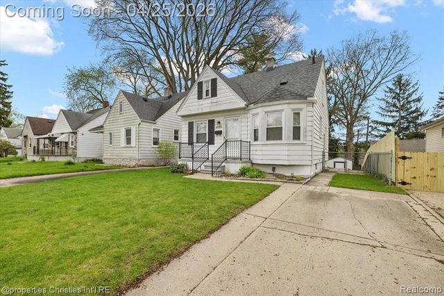 25373 Ivanhoe, Redford, MI 48239