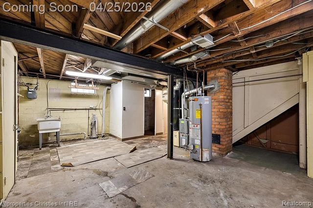 25373 Ivanhoe, Redford, MI 48239