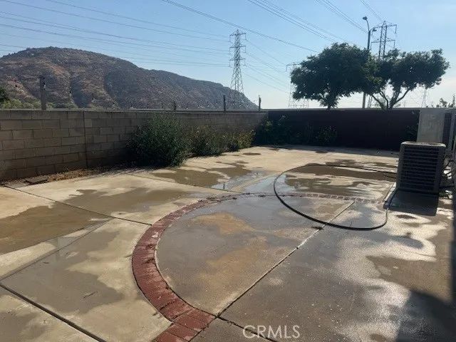 15313 Coleen Street, Fontana, CA 92337