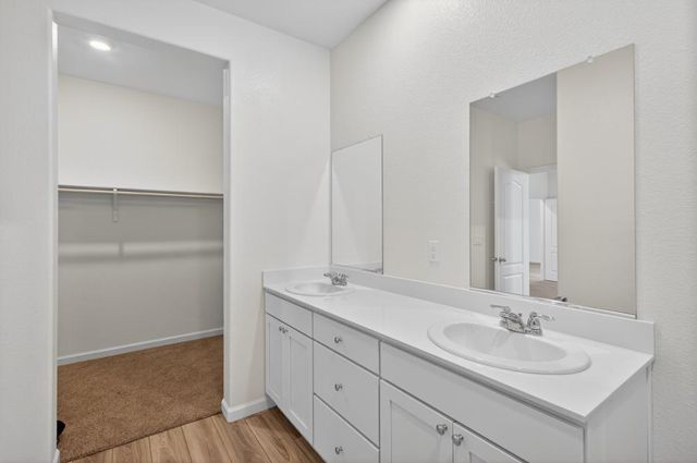 2163 Par Ct, Marysville, CA 95901