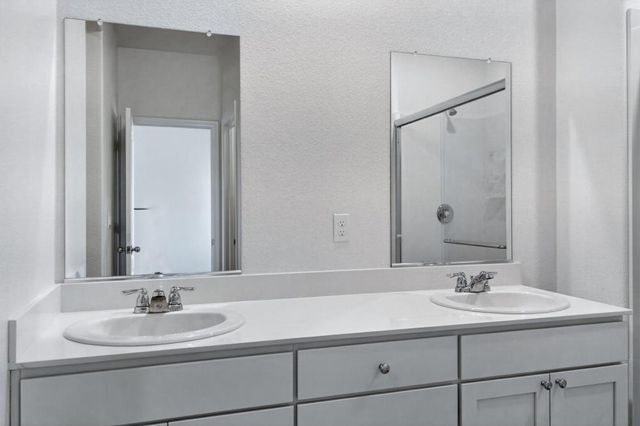 2163 Par Ct, Marysville, CA 95901