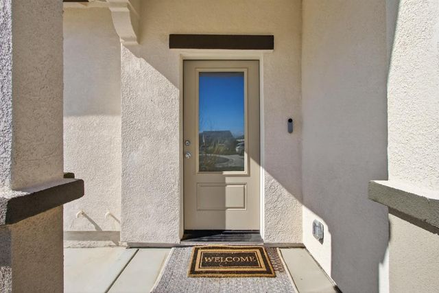 2163 Par Ct, Marysville, CA 95901