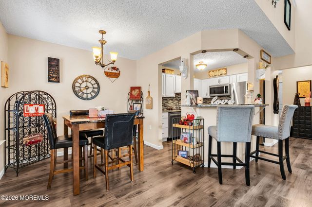 307 Sage Court, Jackson, NJ 08527