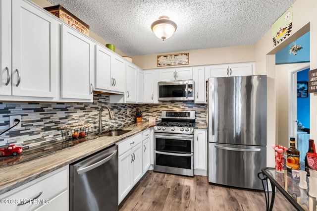 307 Sage Court, Jackson, NJ 08527