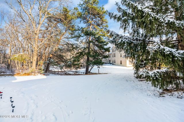 307 Sage Court, Jackson, NJ 08527