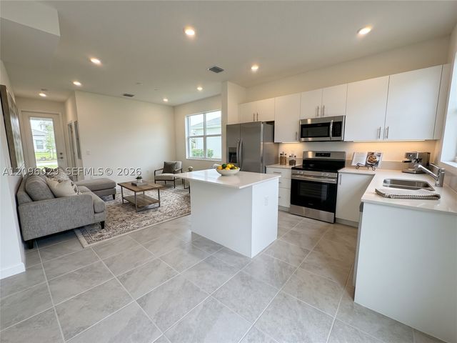 35758 SW 178th Pl 0, Homestead, FL 33034